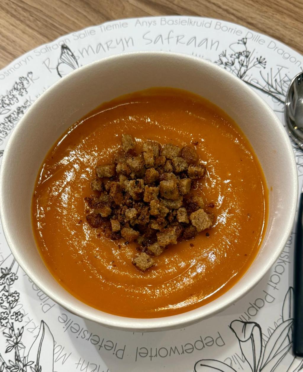 Pumpkin, Tomato and Rooibos tea&nbsp;Soup